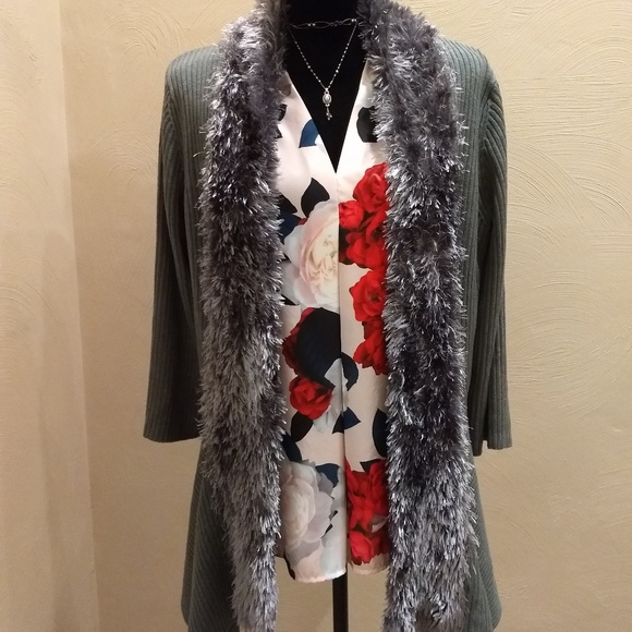 Grey fringed collar cardigan - Picture 4 of 6